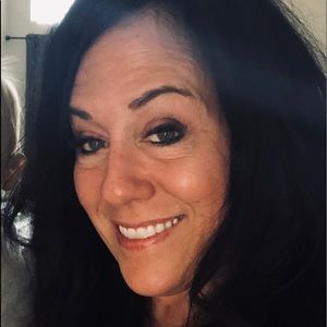 Meet your Posher, Catherine